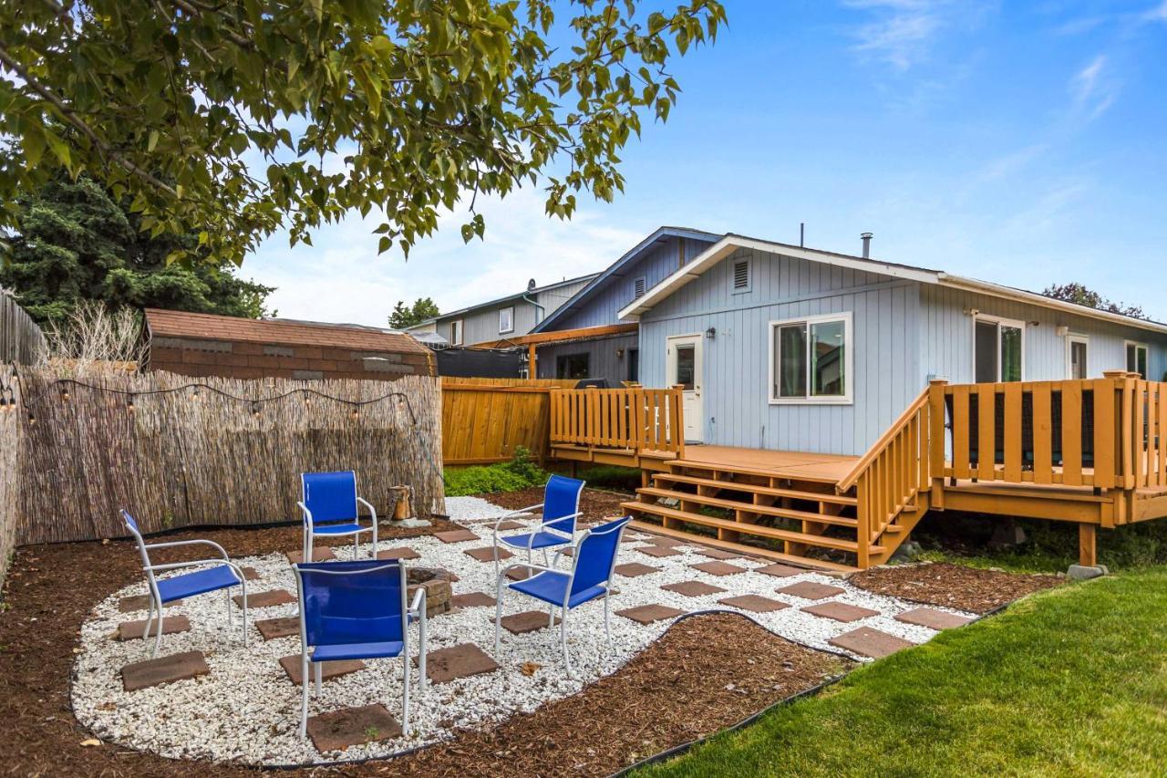Updated Townhome Near Airport And Shopping! Анкоридж Экстерьер фото