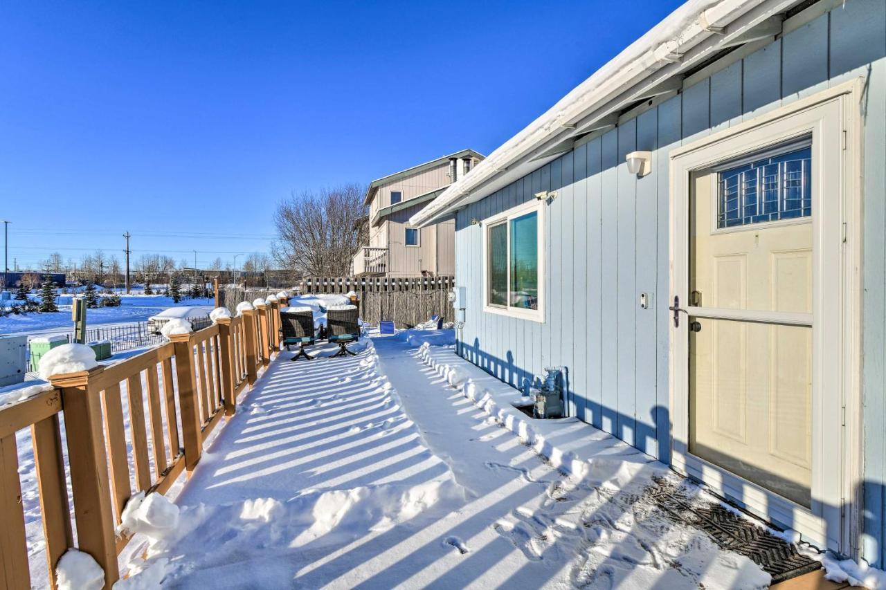 Updated Townhome Near Airport And Shopping! Анкоридж Экстерьер фото